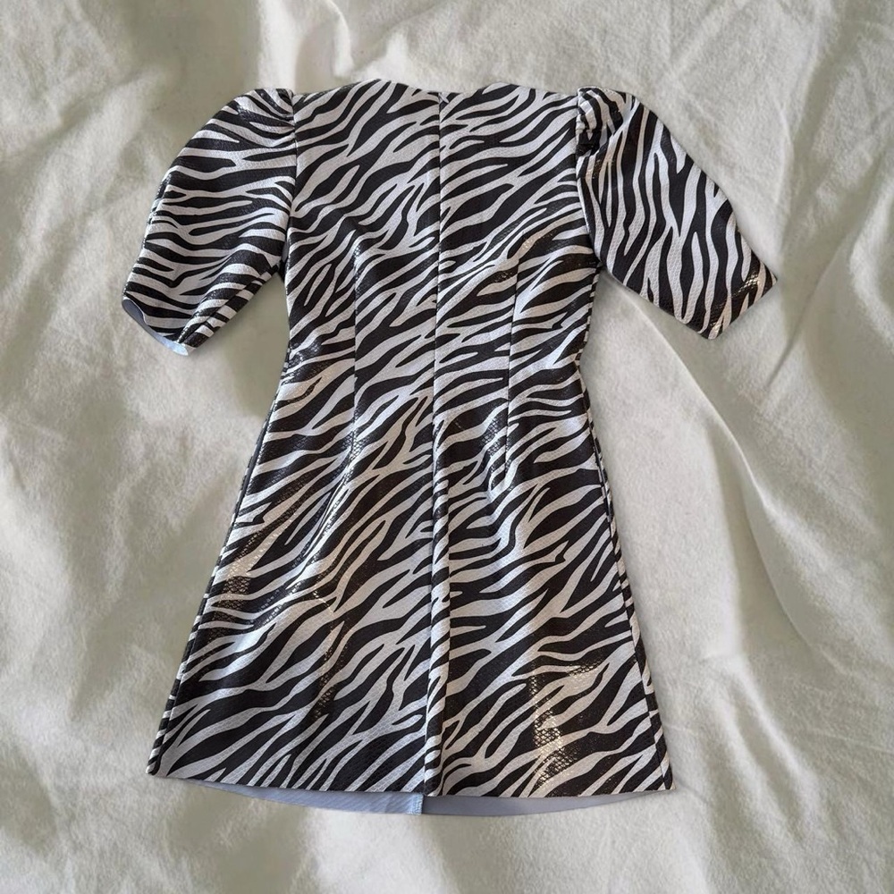 En Saison Zebra Print Mini Dress - Picture 2 of 5